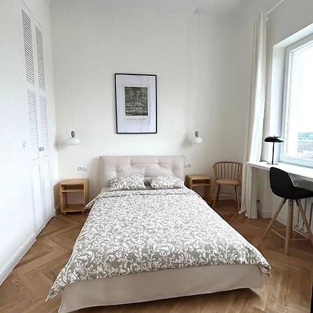 Old Town Residence , Wi-Fi , 2-Beds , Aesthetics - By Hik Apartments Warsawa Bagian luar foto